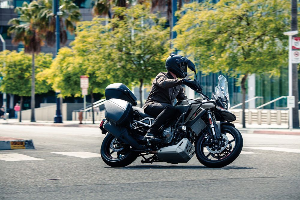 Modelljahrgang 2026 der Suzuki V-Strom 800 ab sofort verfügbar 