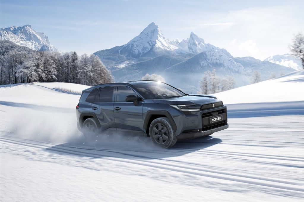 Weltpremiere: Suzuki präsentiert den neuen Across