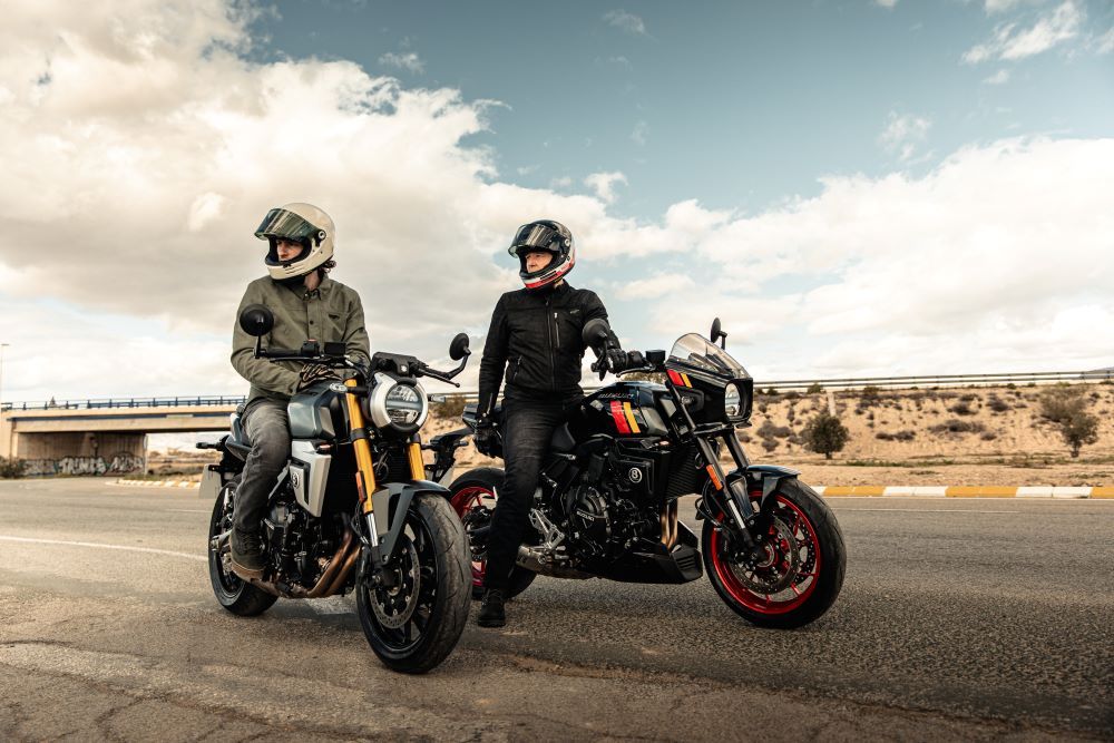Red Dot Award 2026: Suzuki Motorräder GSX-8T und GSX-8TT überzeugen die Weltjury