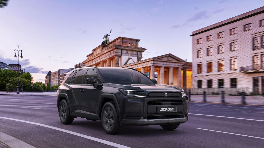 Neue Generation des Plug-in-Hybrids Across: Suzuki gibt Preise und Details bekannt