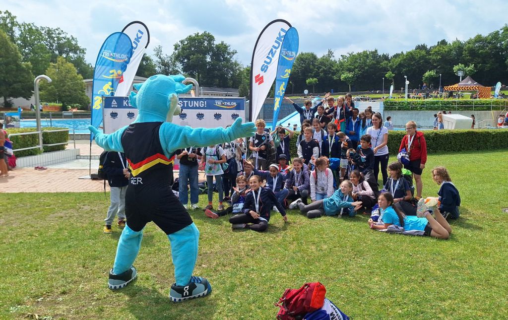 Suzuki Deutschland präsentiert die DTU Triathlon-Schultour 2025
